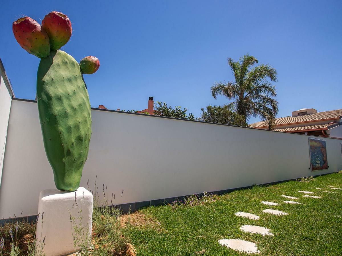 Tra Le Braccia Di Morfeo Bed & Breakfast Terrasini Exterior photo